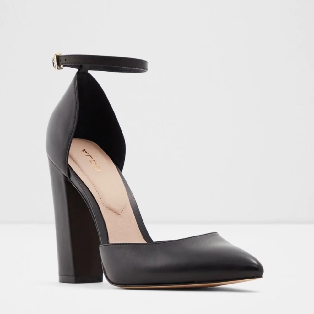 Nicholes Aldo pumps size 7.5